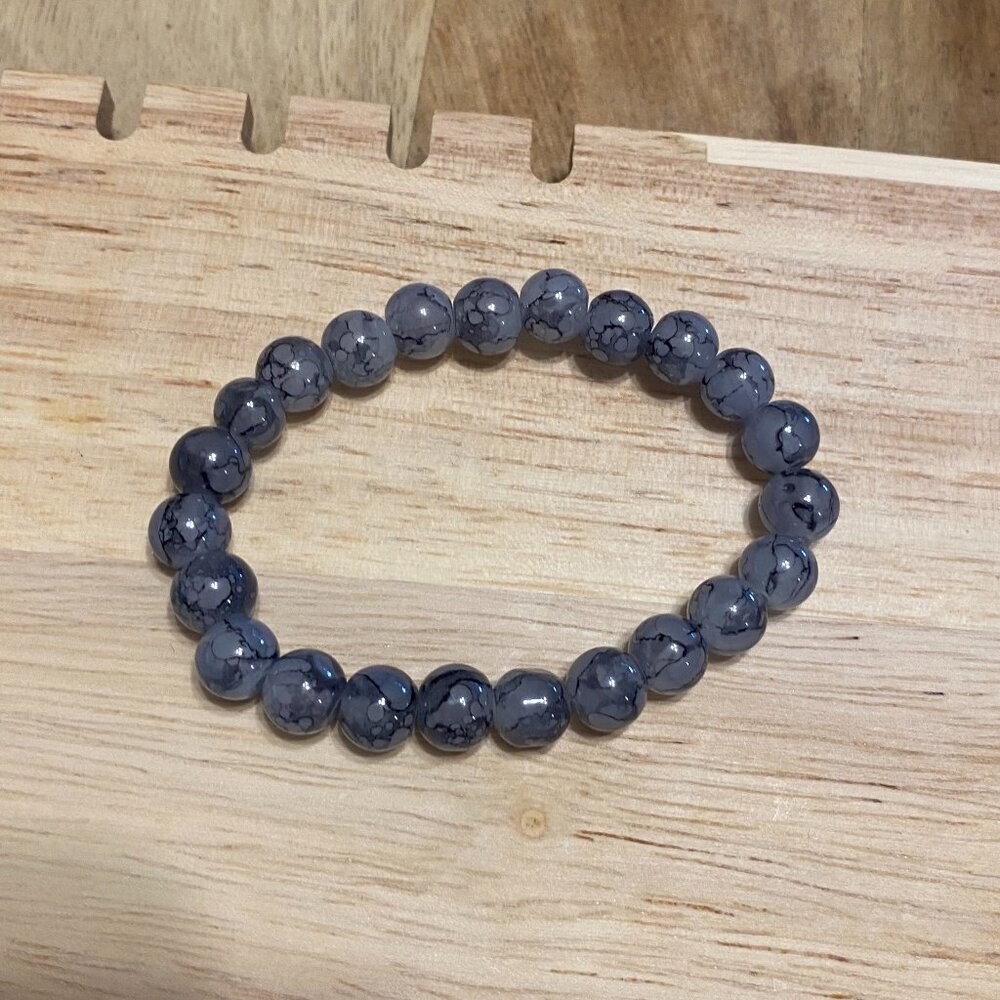 SMOKEY BEADED BRACELET